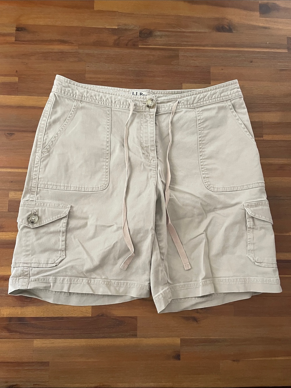 L.L. Bean Women's Beige Cargo Drawstring Shorts